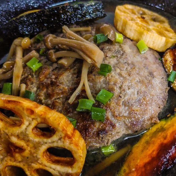 市原の樹の下はディナーも営業し和食メニューを提供しております